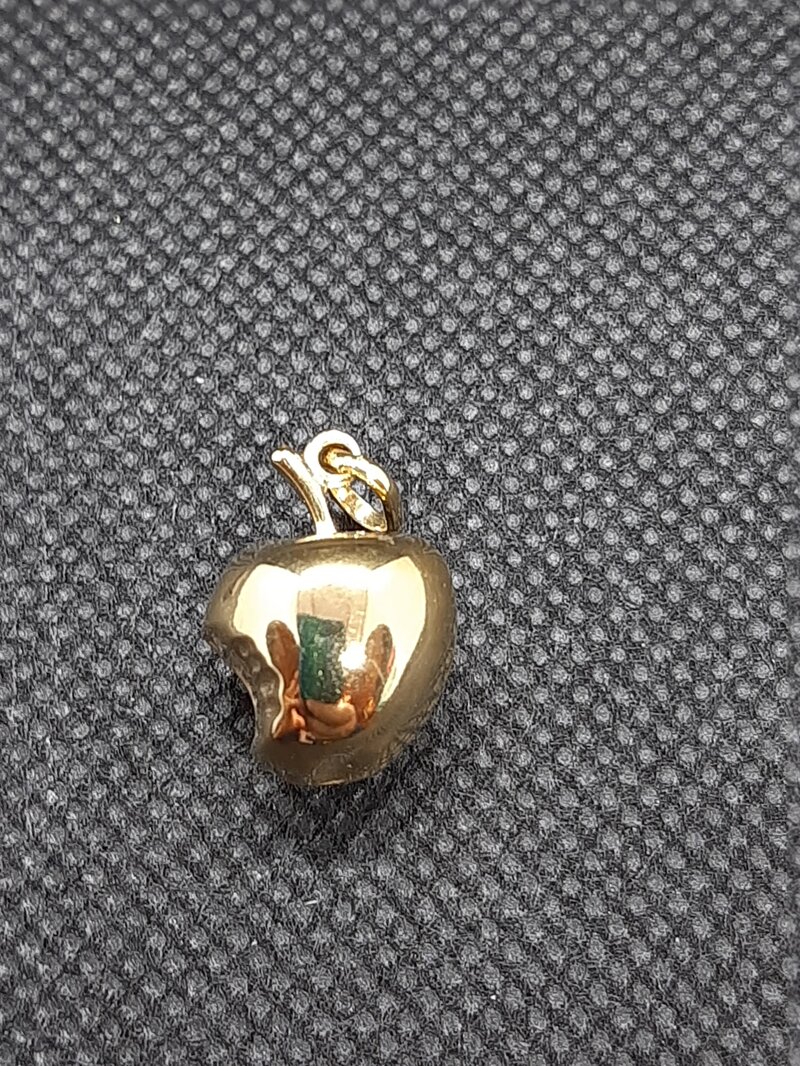 ciondolo-in-oro