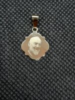 ciondolo-in-oro