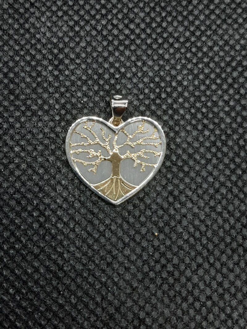 ciondolo-in-oro