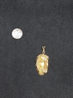 ciondolo-in-oro