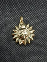 ciondolo-in-oro
