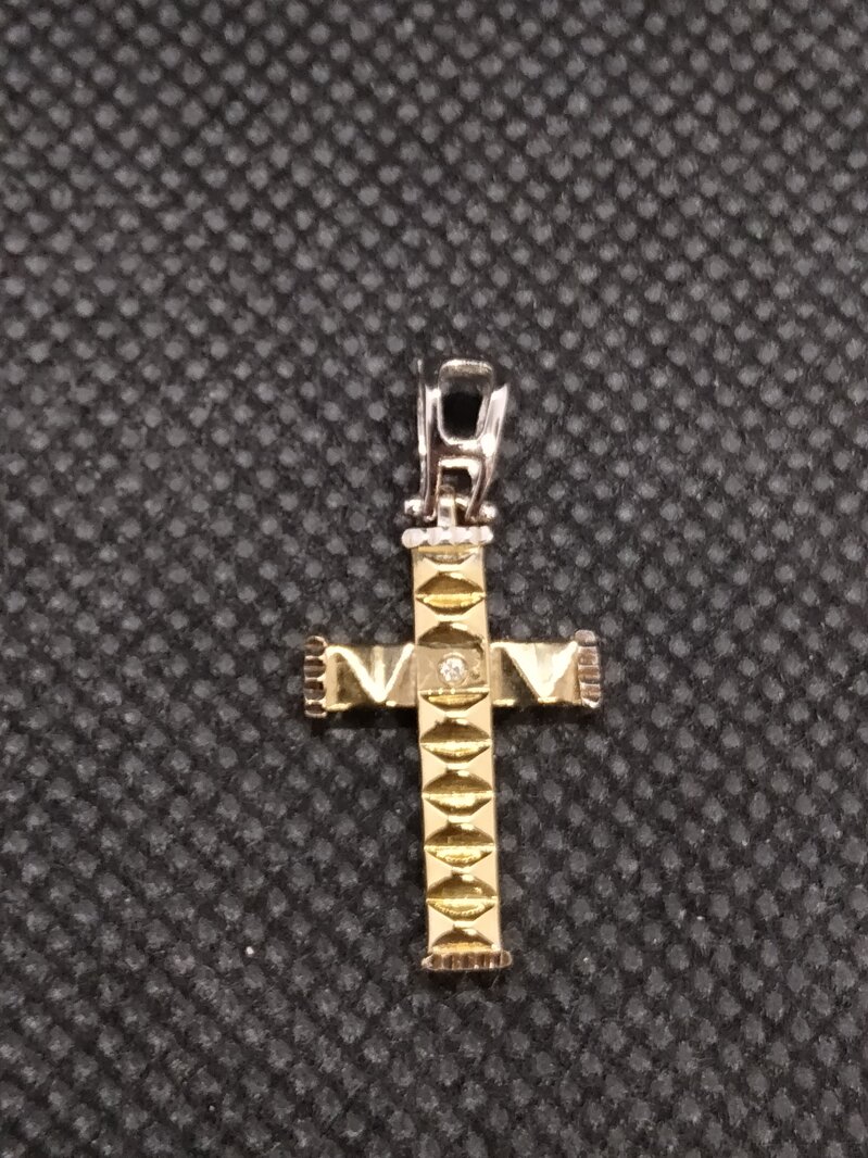 ciondolo-in-oro-1758
