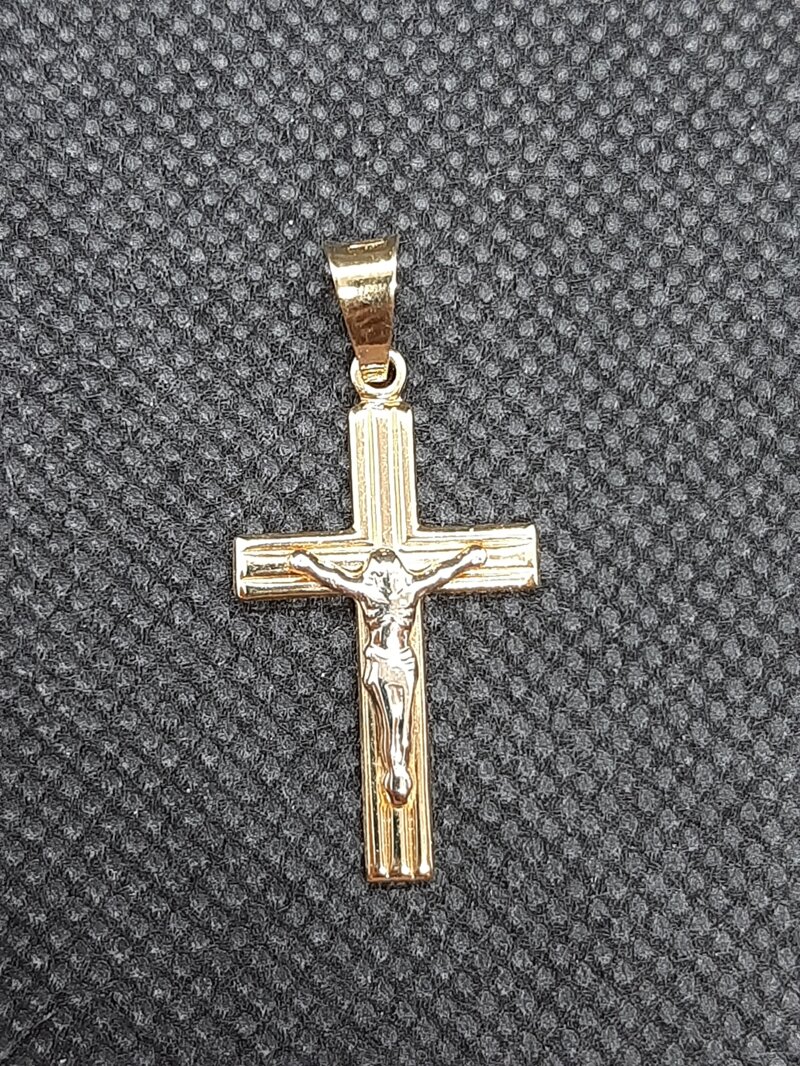 ciondolo-in-oro