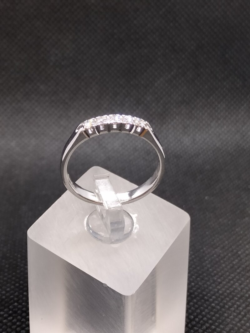 anello-in-oro-1768