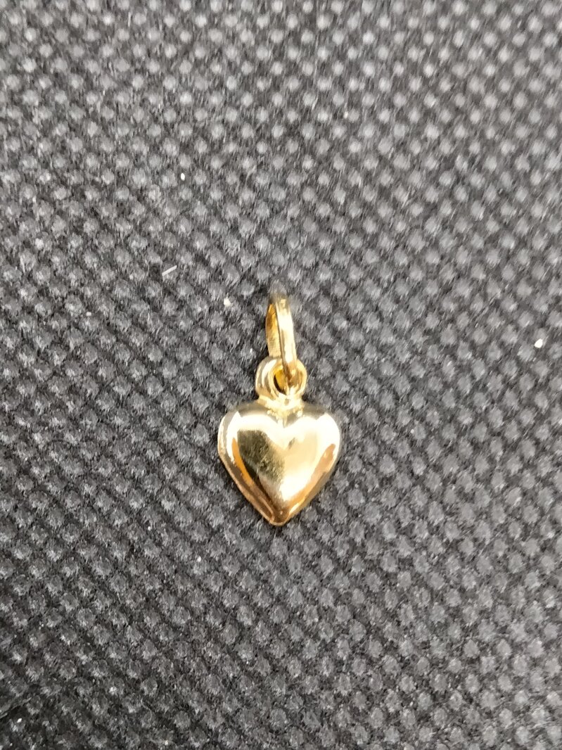 ciondolo-in-oro-1844 ciondolo-in-oro-1844