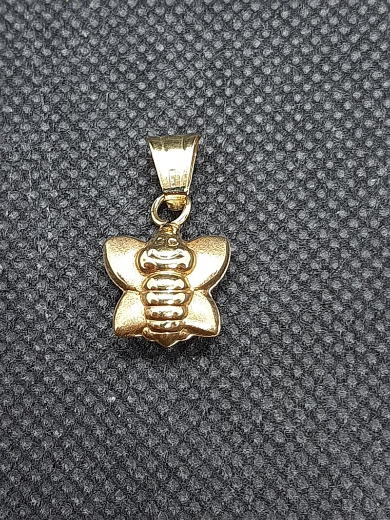 ciondolo-in-oro