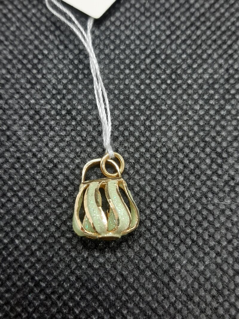 ciondolo-in-oro-1702