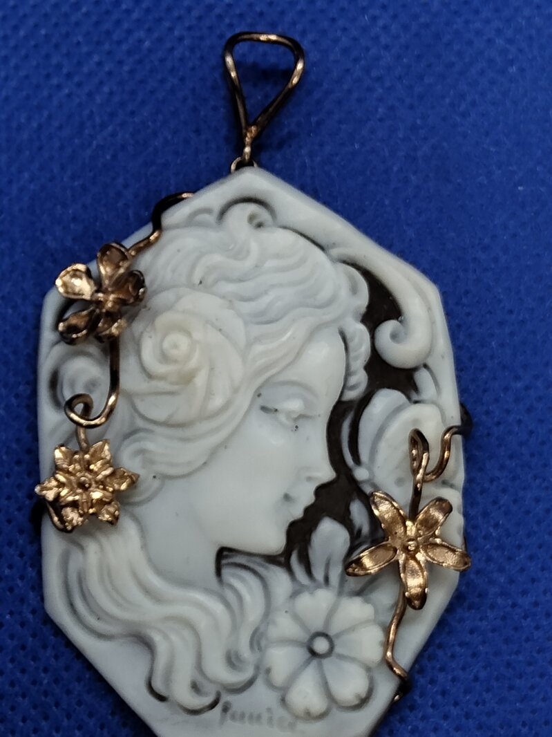 ciondolo-in-argento-a545