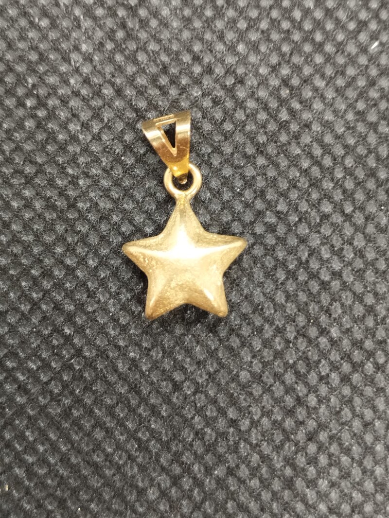 ciondolo-in-oro