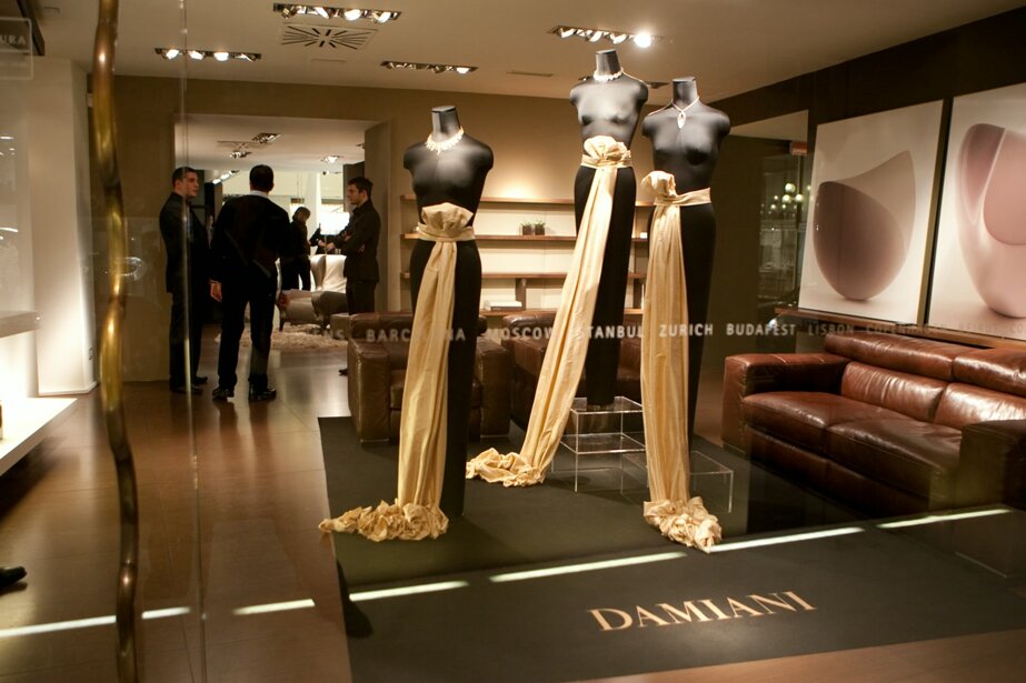 eyJpdCI6IiJ9 eyJpdCI6IiJ9