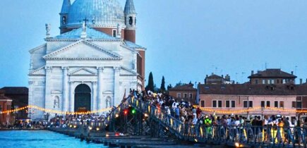 festa-redentore-e1657876386330.jpeg festa-redentore-e1657876386330.jpeg