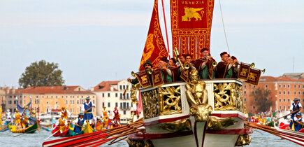 benedizione%20gondolin%20regatastorica2021-2.jpeg benedizione%20gondolin%20regatastorica2021-2.jpeg