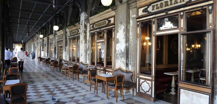 caffe-florian-venezia-02.jpeg caffe-florian-venezia-02.jpeg