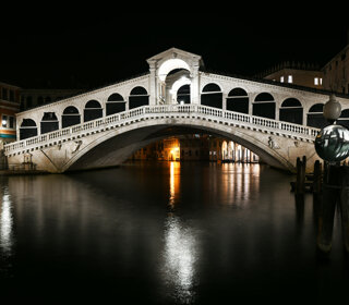 pont-de-la-constitution-calatrava-venise-grand-canal-04.jpeg pont-de-la-constitution-calatrava-venise-grand-canal-04.jpeg