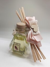 ff896194-1c9b-48b8-9c0a-a76b57471332