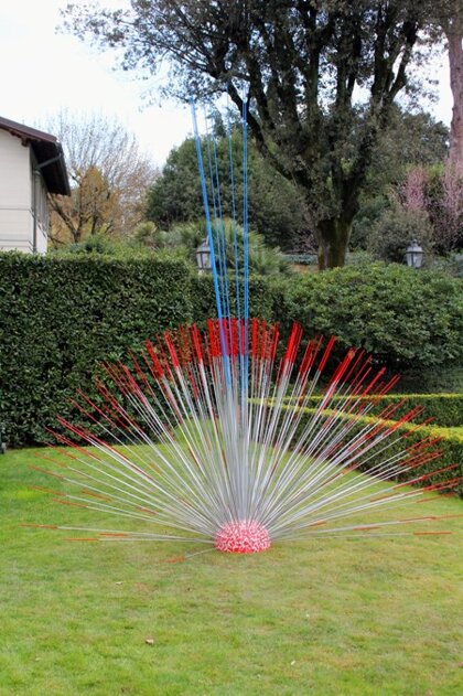 5e8c25fc-2ef3-4033-adea-a12164095208