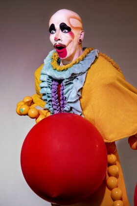 4304fba2-ffa5-49b5-b166-29468b13c35c