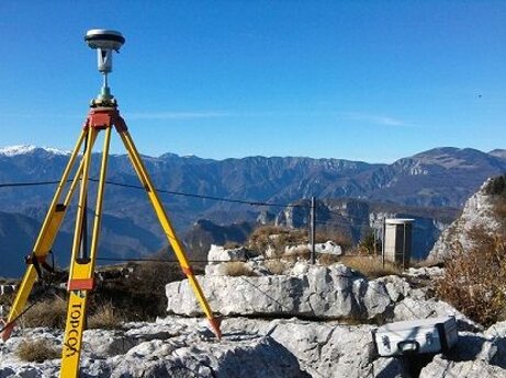 5ad938fdab3a06fffe8b3530bf272eb2e8436b68 5ad938fdab3a06fffe8b3530bf272eb2e8436b68