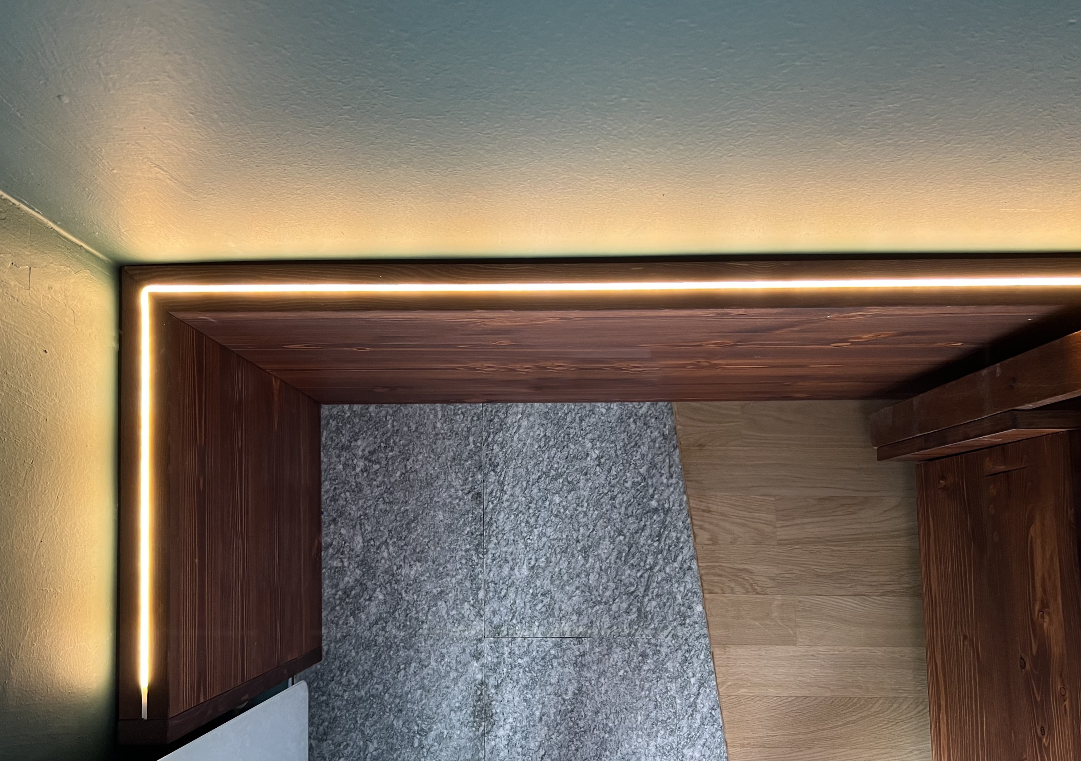 Small apartment comparison board 4