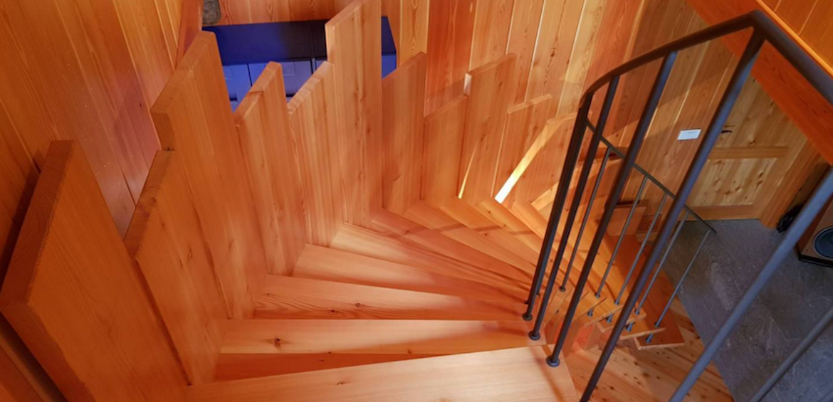 d9ff7093-904b-4aa4-a260-4b9a1652dee5