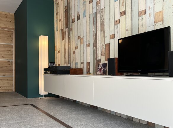 6b86d324-ed8f-4b44-917b-a465f6af6b8b