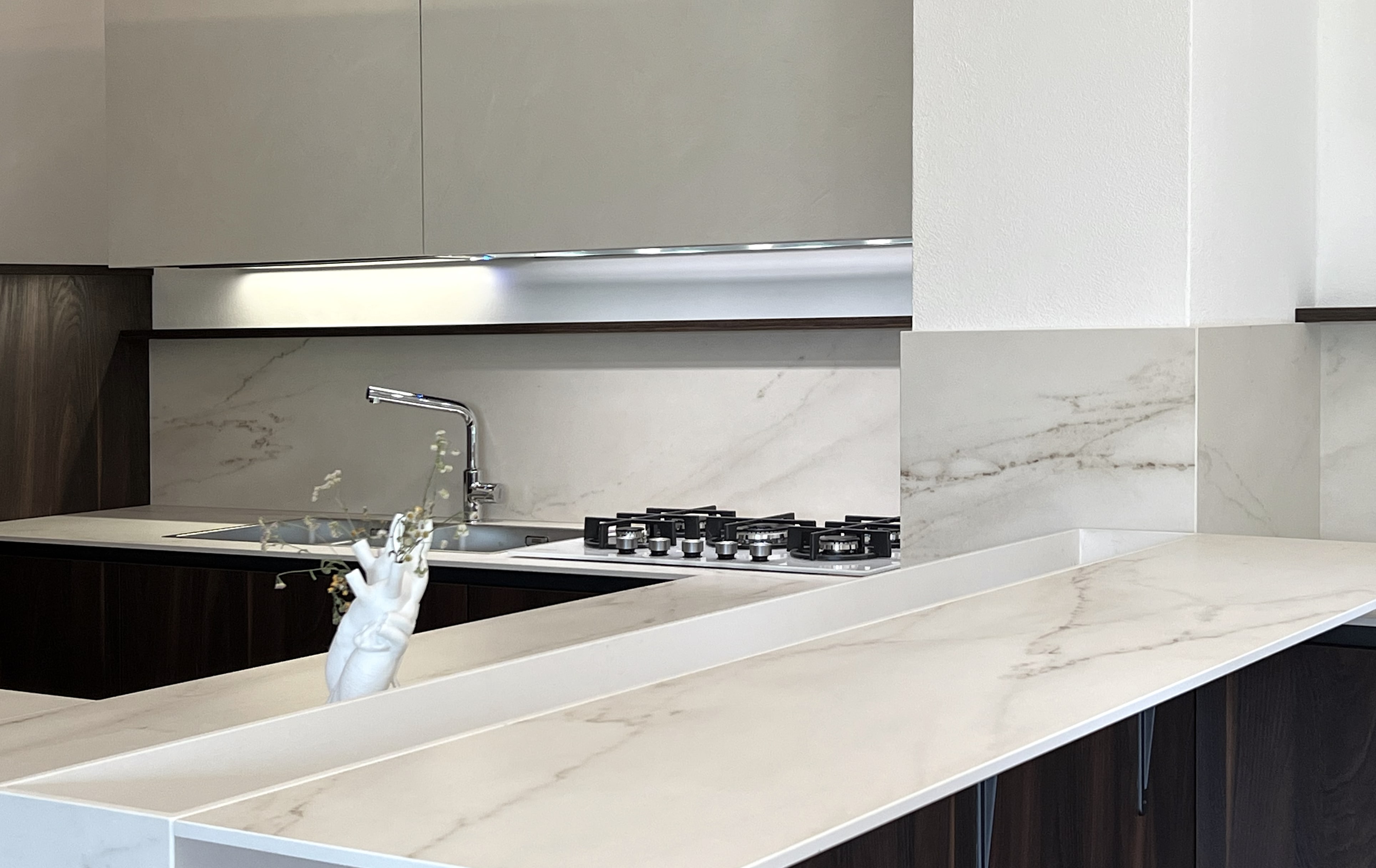 Washing area in the completed kitchen