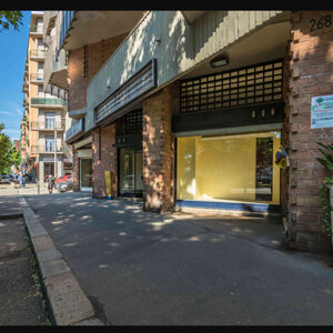 Ristrutturazione negozio a Torino