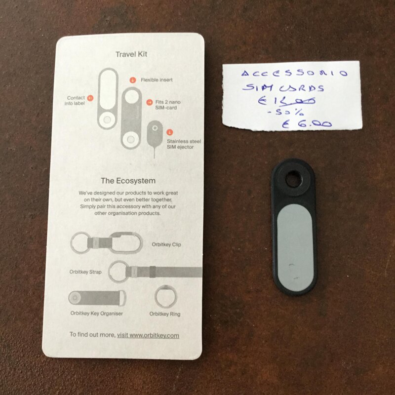 portachiavi-orbitkey-accessorio-travel-kit