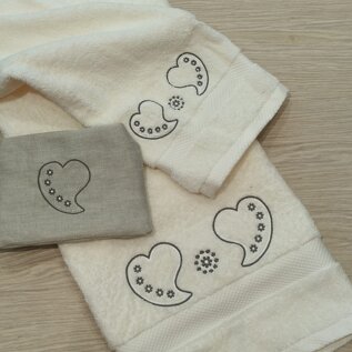 asciugamani gugjet.jpeg