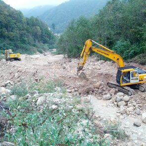 Ripristino funzionalità torrente Rotolon Asportazione materiale dall'alveo