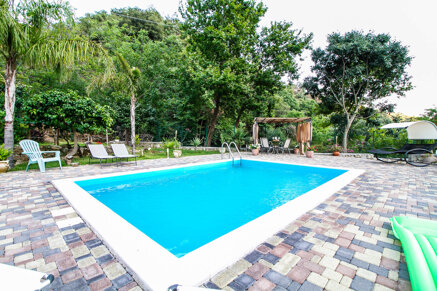 5bba440d61e211b6acd99b0b819bac4001931120