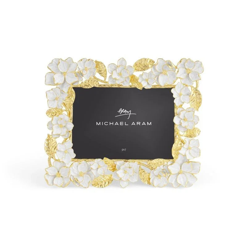 gardenia-sculpted-frame-5x7
