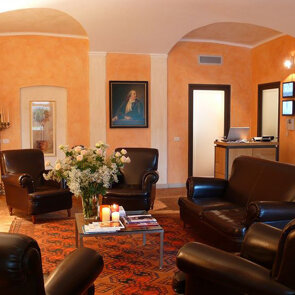 Art Hotel Varese Restauro conservativo - Adeguamento tecnologico e funzionale Art Hotel Varese Restauro conservativo - Adeguamento tecnologico e funzionale