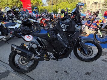 tenere 700 noleggio.jpeg