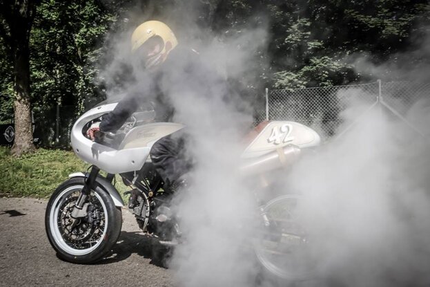 2c1a0fbf75f78761f769fcee24a19e3b958733ba