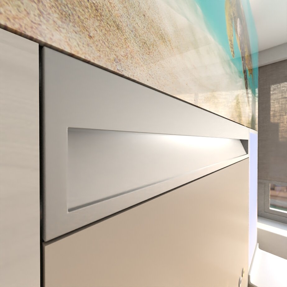 Luce integrata nella testiera del letto