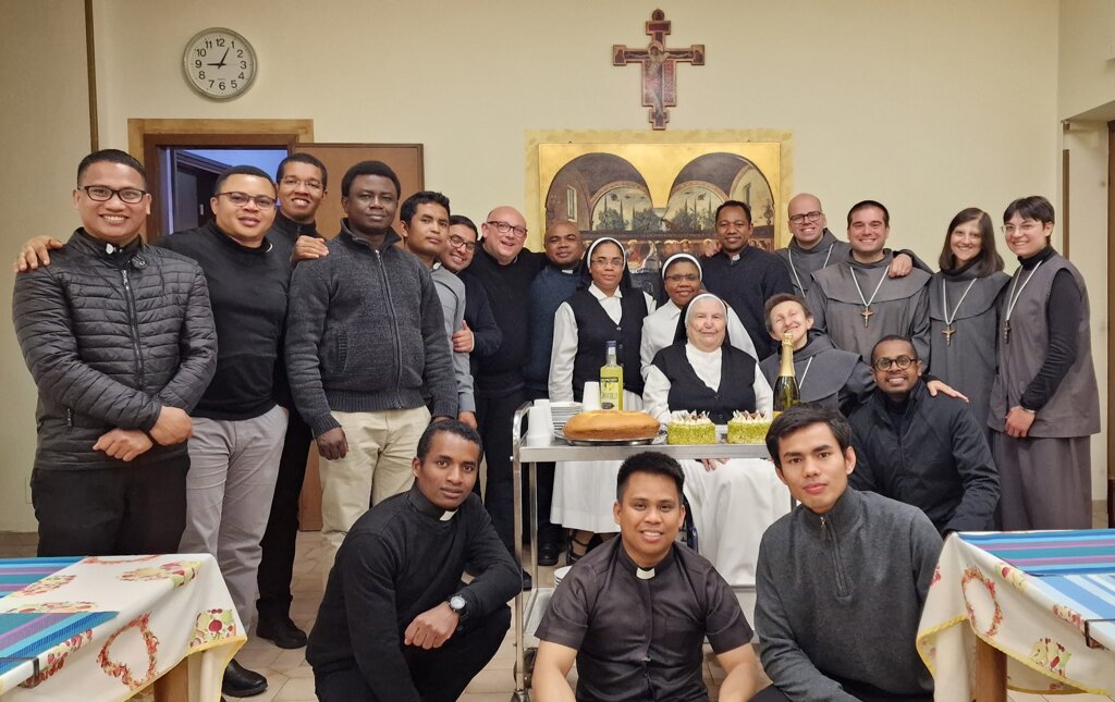 8629eed1-ccd4-496e-984f-5994df9b1de1