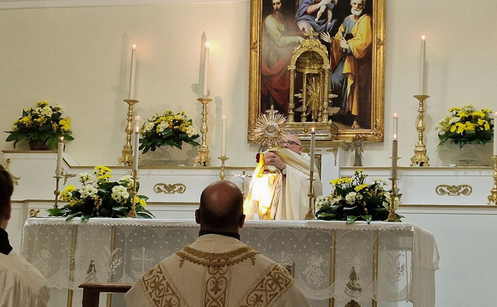 c1a1e030-3205-4ab3-9239-e1c4e08cfd1c