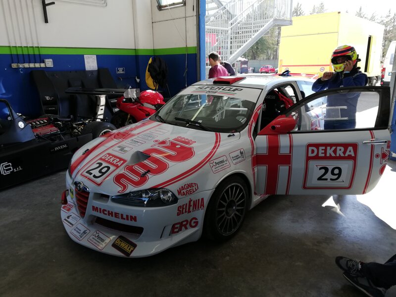 alfa-romeo-147-superproduzione