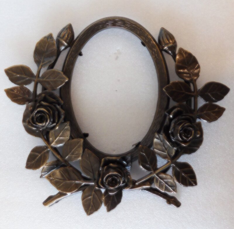 art-f008-cornice-con-rose