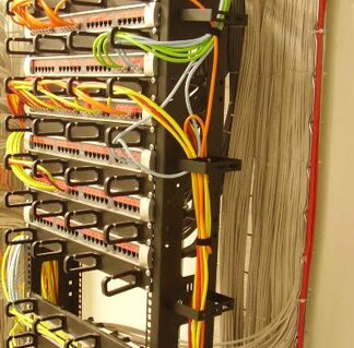 NETWORKING Infrastrutture di rete.