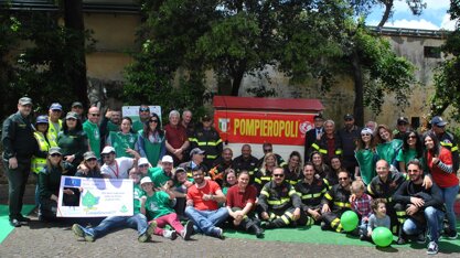 aeae050b-35e5-44dc-a2f2-67400fdf39c0