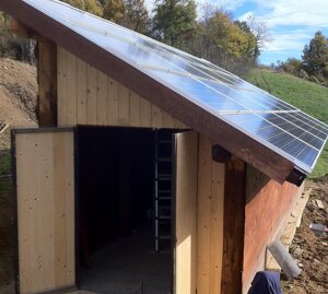 impianto stagno in sostituzione del tetto di un capanno agricolo