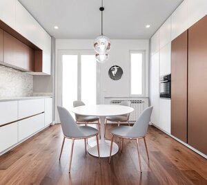 impianto di climatizzazione canalizzato, luci led ad incasso in gesso