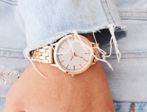 andrea-natali-otjiuhq5zcw-unsplash