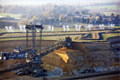 eb15f5ca-9d42-41f5-9d5e-f4495b76a4d9 eb15f5ca-9d42-41f5-9d5e-f4495b76a4d9