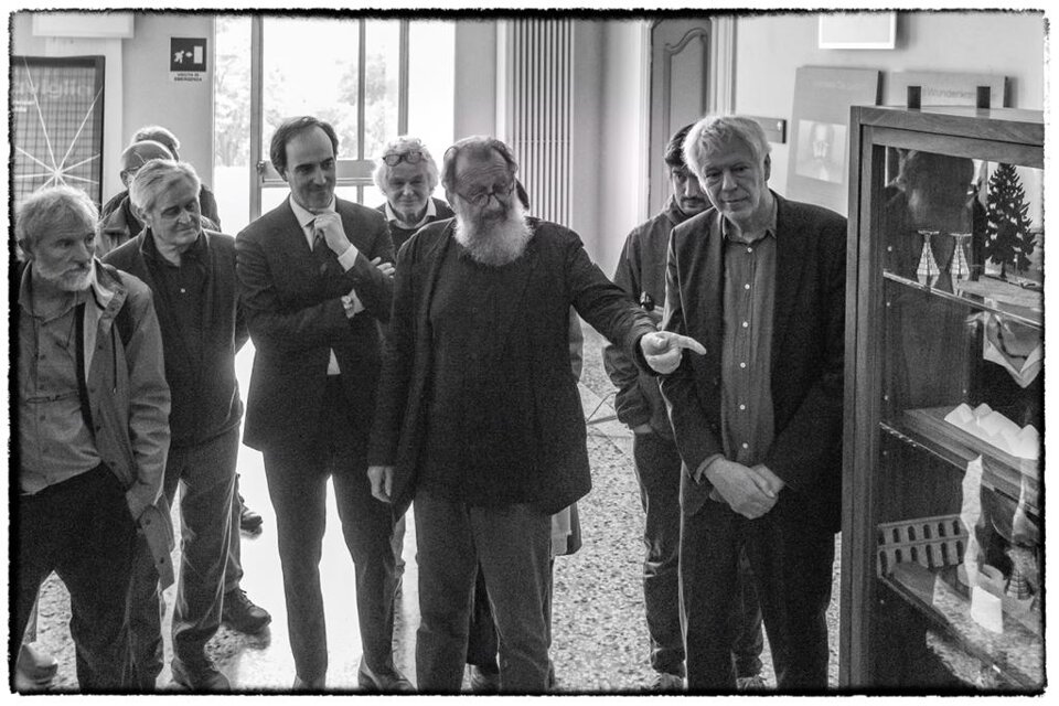 be1123e9-d20a-44fe-aa3c-f1480a4afa6f be1123e9-d20a-44fe-aa3c-f1480a4afa6f