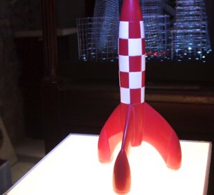 TINTIN's ROCKET 1953, Herge' design for album 