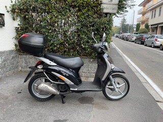 Piaggio Liberty 125 nero