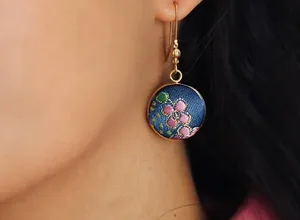 Orecchini Gipsy in broccato sardo furighedda